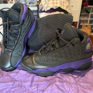 Nike Kids Sneakers in Black and Purple